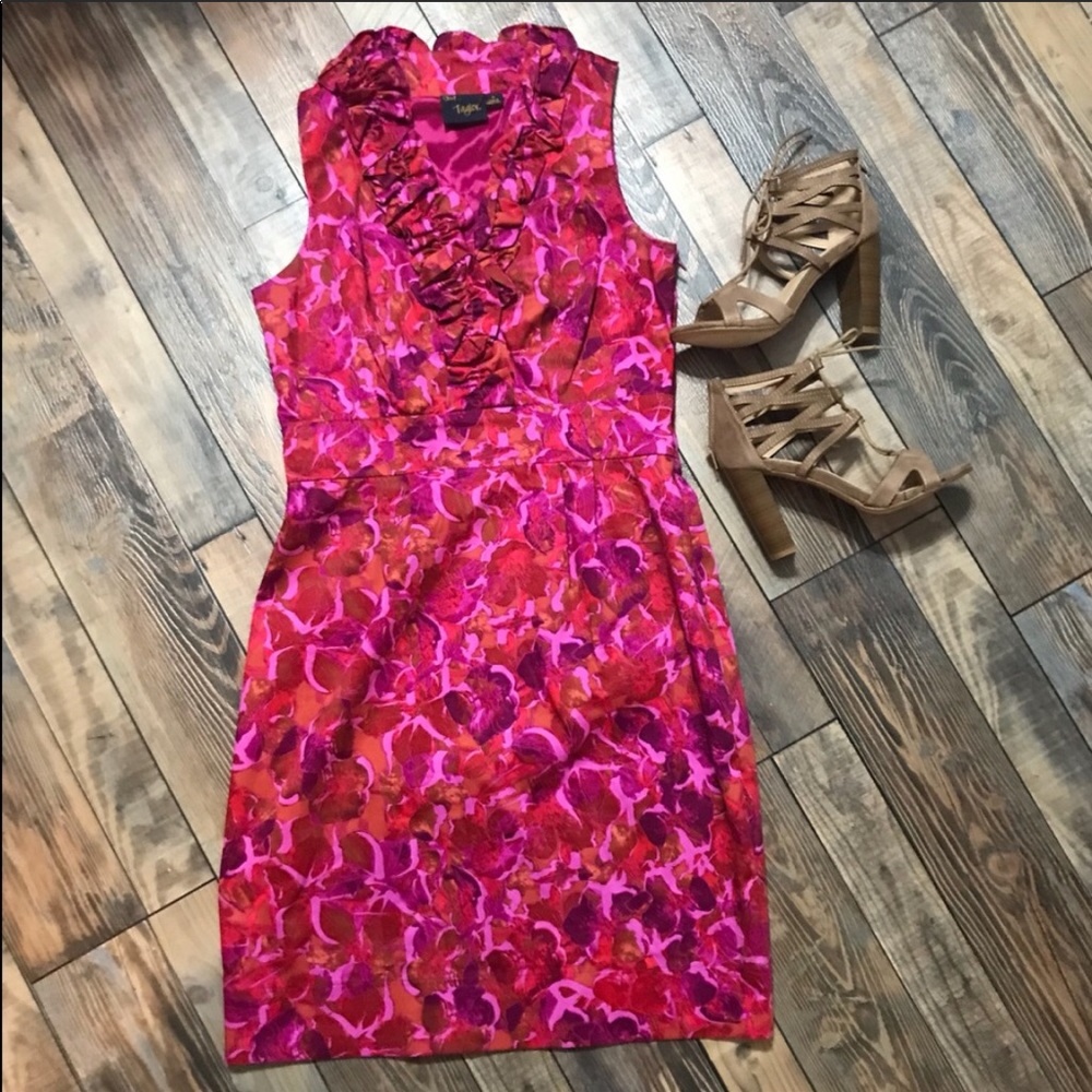 Just Taylor Floral Print Dress!